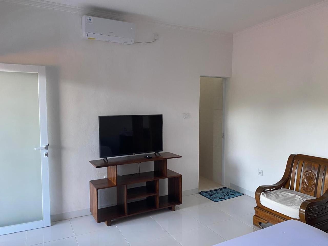 Manis Guest House Семиньяк Экстерьер фото