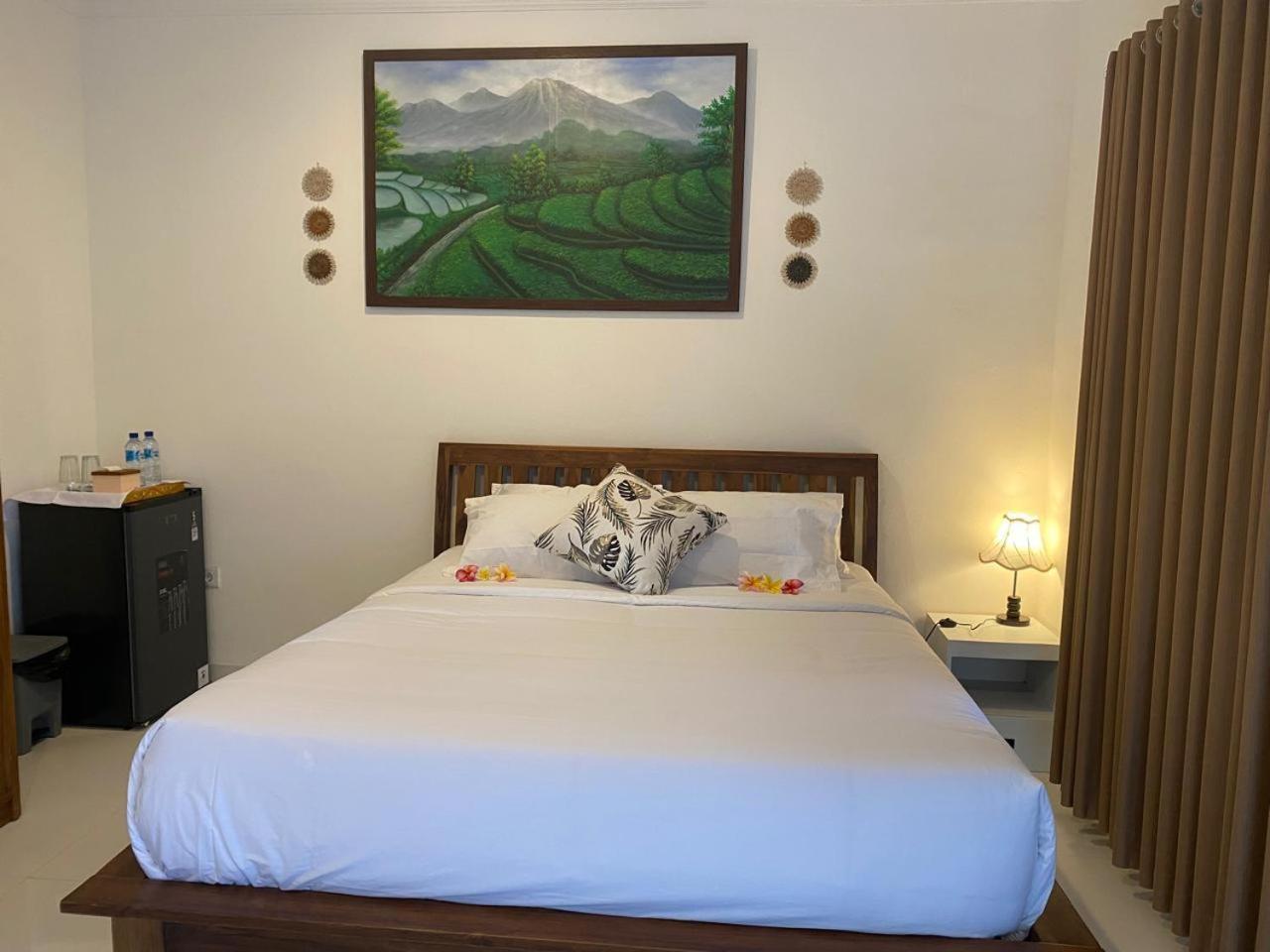 Manis Guest House Семиньяк Номер фото
